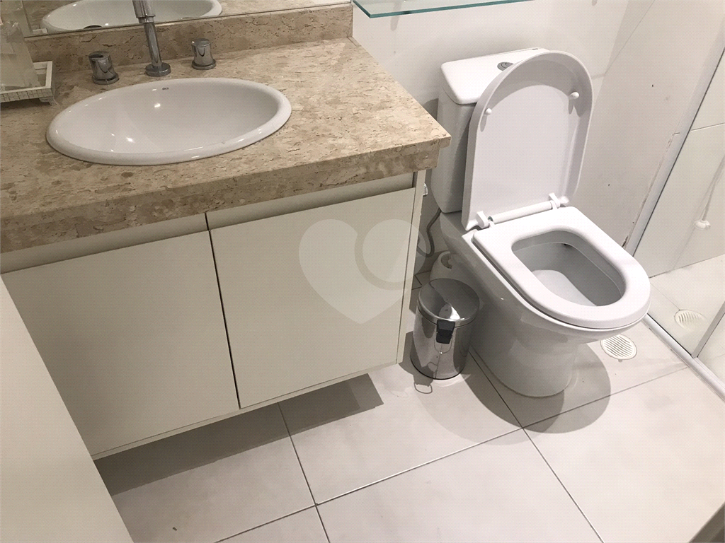 APARTAMENTO COM DUAS VAGAS DE GARAGEM NA VOLUNTÁRIOS