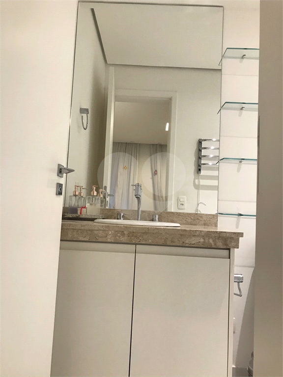 APARTAMENTO COM DUAS VAGAS DE GARAGEM NA VOLUNTÁRIOS