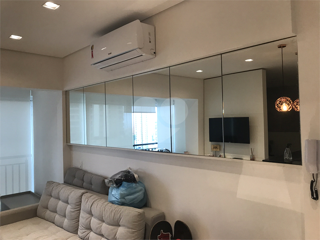 APARTAMENTO COM DUAS VAGAS DE GARAGEM NA VOLUNTÁRIOS