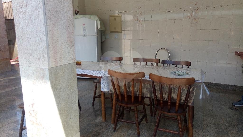Excelente sobrado à venda na Palmas do Tremembé com 360 metros
