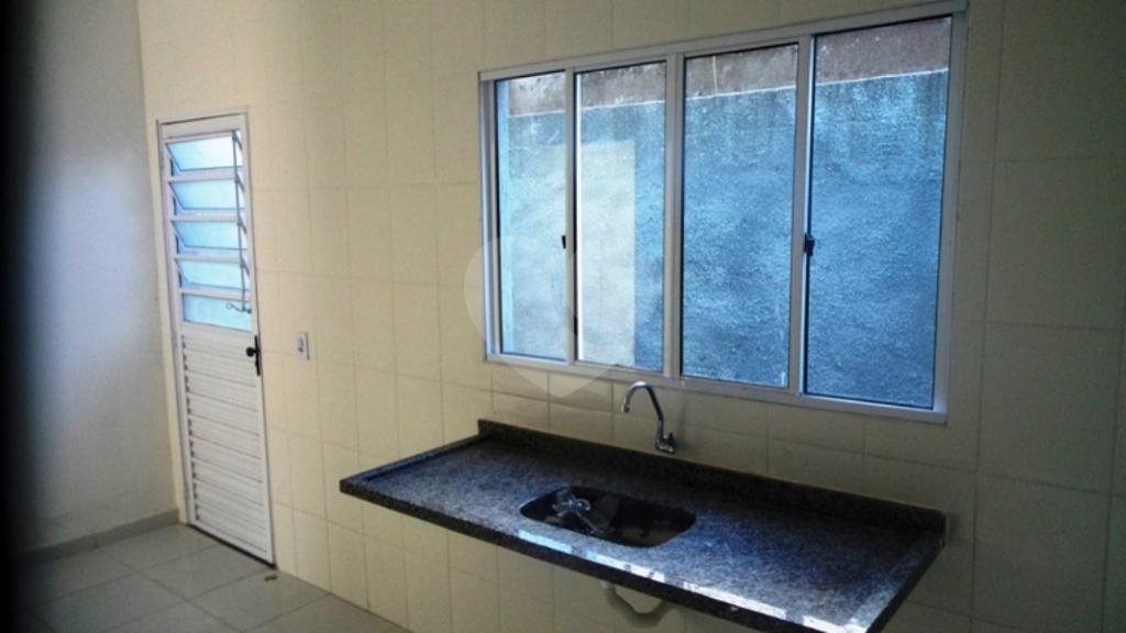 Sobrados novos em Itaquaquecetuba