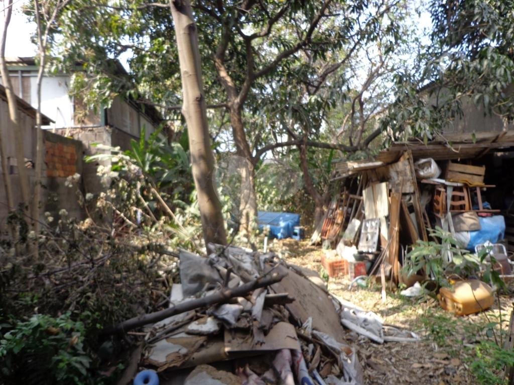 TERRENO COM 1075 METROS, ACEITA PERMUTA E INCORPORAÇÃO PARCIAL