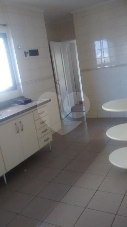 Apartamento à venda e aluguel com 3 quartos, 200m² - Foto 60