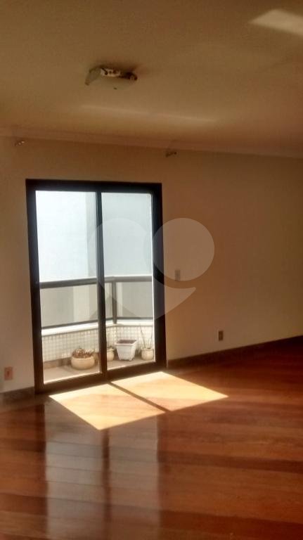 Apartamento à venda e aluguel com 3 quartos, 200m² - Foto 43