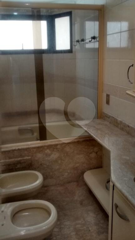 Apartamento à venda e aluguel com 3 quartos, 200m² - Foto 10