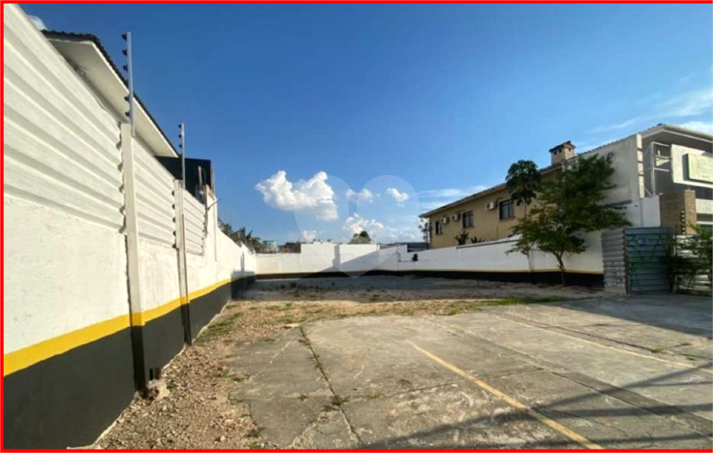 TERRENO NA AVENIDA REBOUÇAS