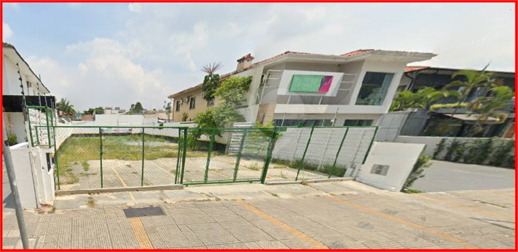 TERRENO NA AVENIDA REBOUÇAS
