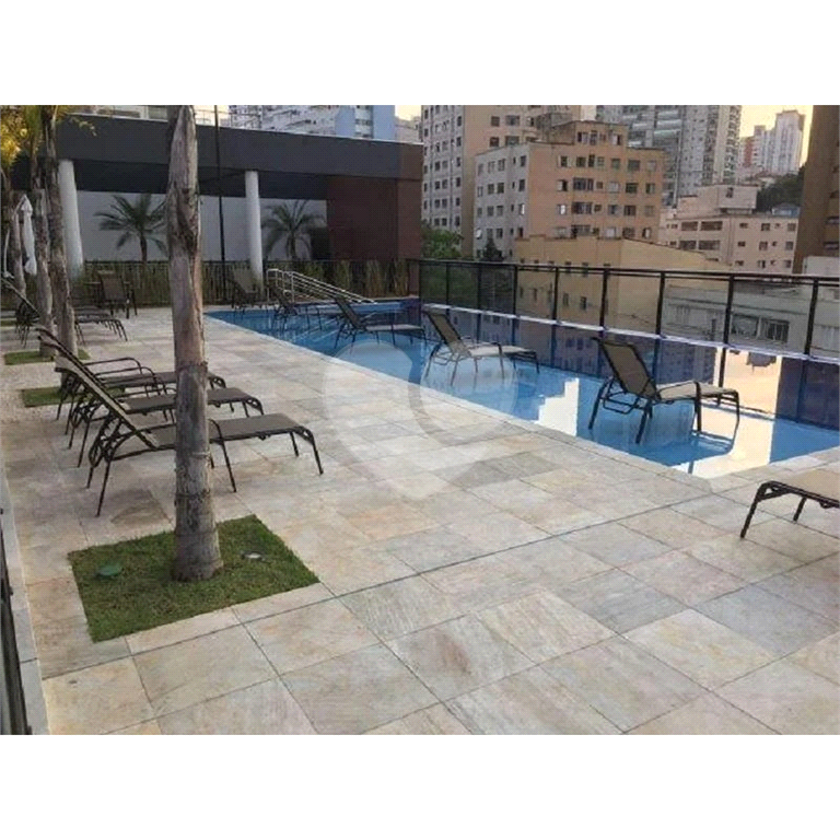 Apartamento à venda com 63,54 m² na Aclimação São Paulo SP