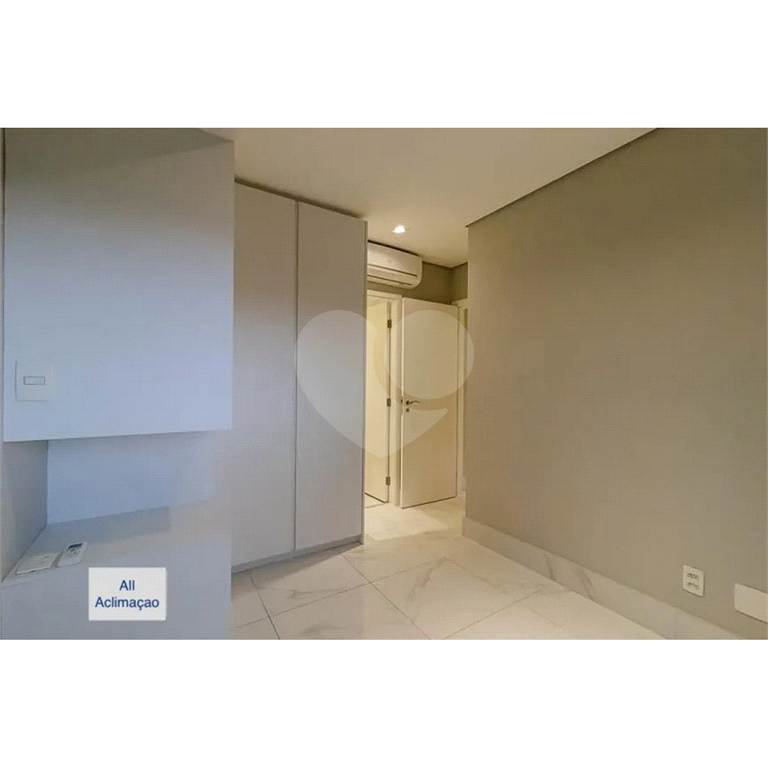 Apartamento à venda com 63,54 m² na Aclimação São Paulo SP