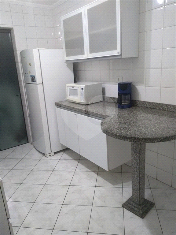 Apartamento à venda com 3 quartos, 83m² - Foto 3