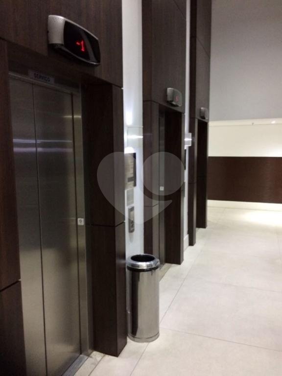 Linda sala comercial à venda em Santana, próximo do Metrô Tietê 