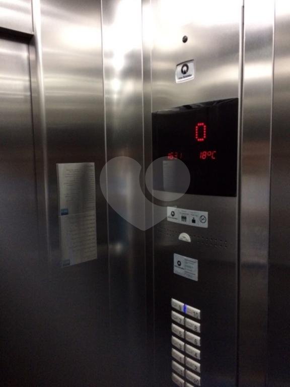 Linda sala comercial à venda em Santana, próximo do Metrô Tietê 