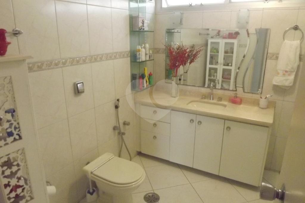 Apartamento à venda com 4 quartos, 236m² - Foto 34