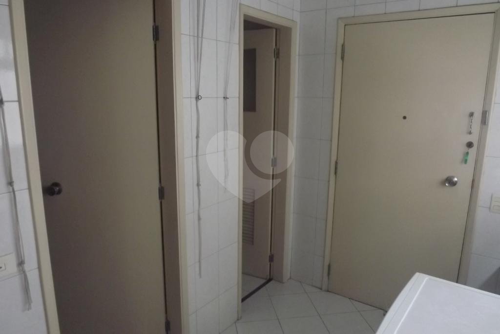 Apartamento à venda com 4 quartos, 236m² - Foto 44