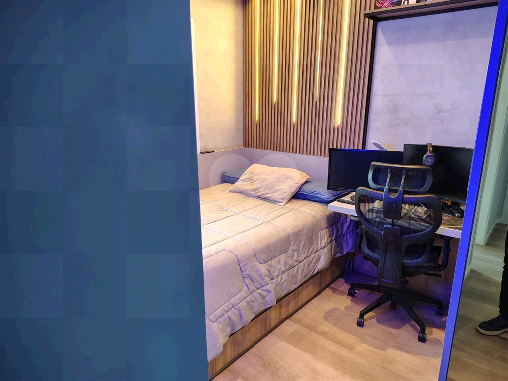 Apartamento mobiliado ( Porteira Fechada) com 3 suítes, 3 vagas e lazer completo