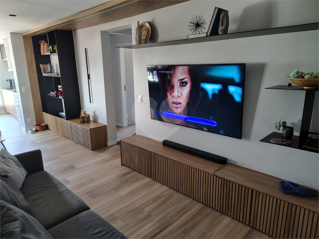 Apartamento mobiliado ( Porteira Fechada) com 3 suítes, 3 vagas e lazer completo