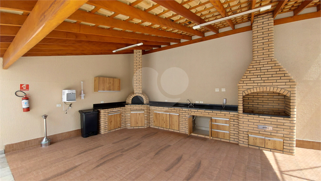 Apartamento mobiliado ( Porteira Fechada) com 3 suítes, 3 vagas e lazer completo