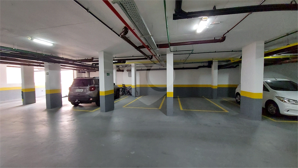 Apartamento mobiliado ( Porteira Fechada) com 3 suítes, 3 vagas e lazer completo