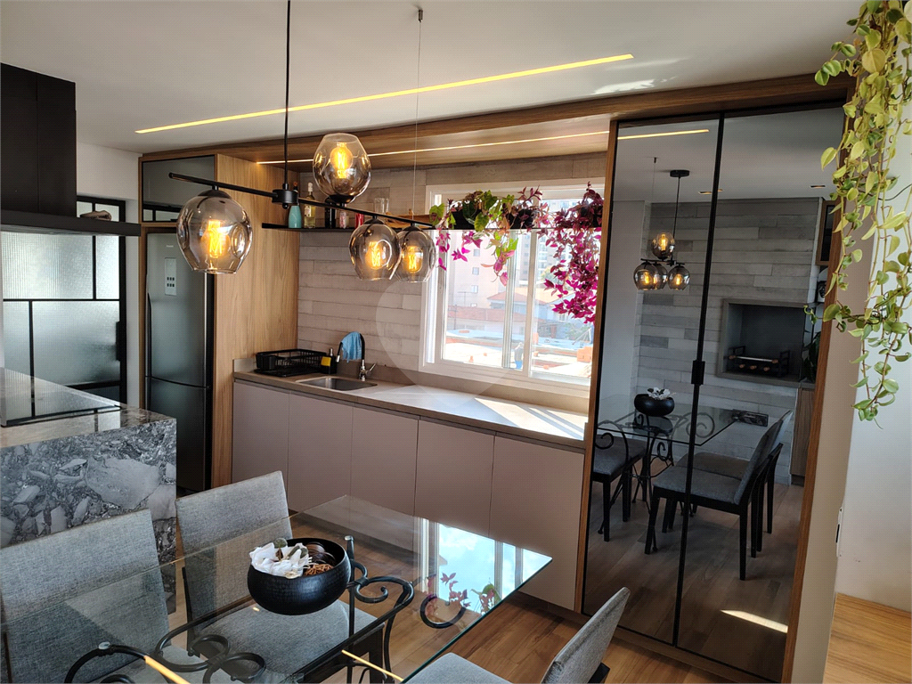 Apartamento mobiliado ( Porteira Fechada) com 3 suítes, 3 vagas e lazer completo