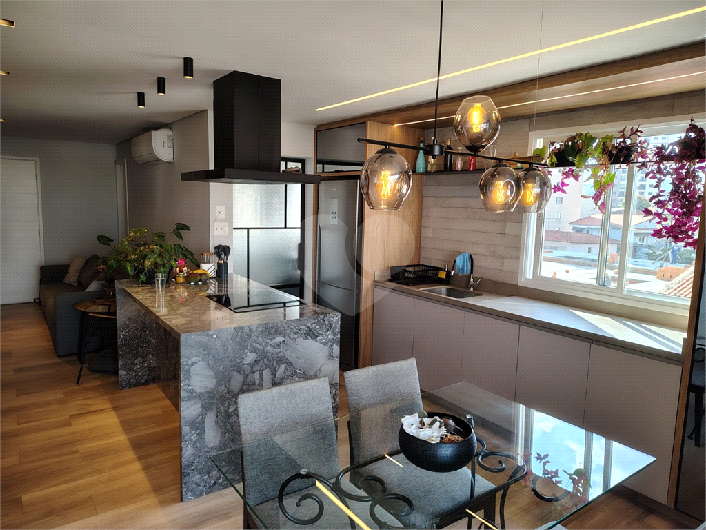 Apartamento mobiliado ( Porteira Fechada) com 3 suítes, 3 vagas e lazer completo