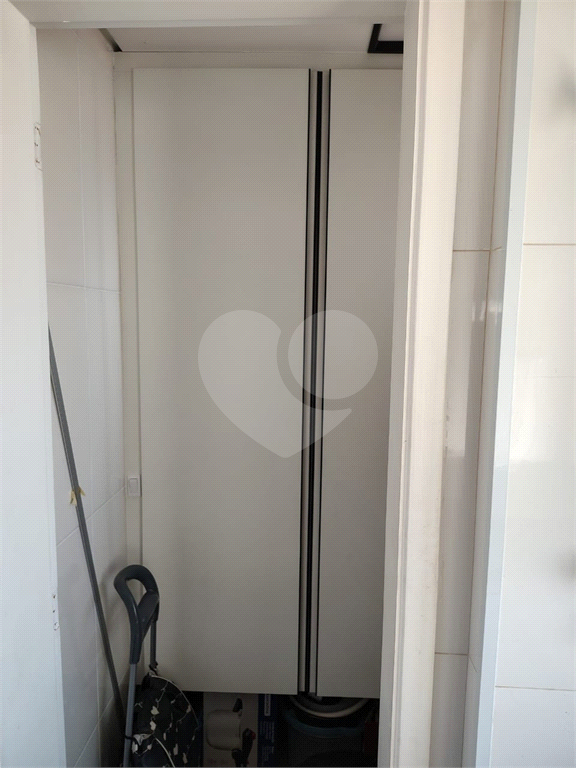 Apartamento mobiliado ( Porteira Fechada) com 3 suítes, 3 vagas e lazer completo