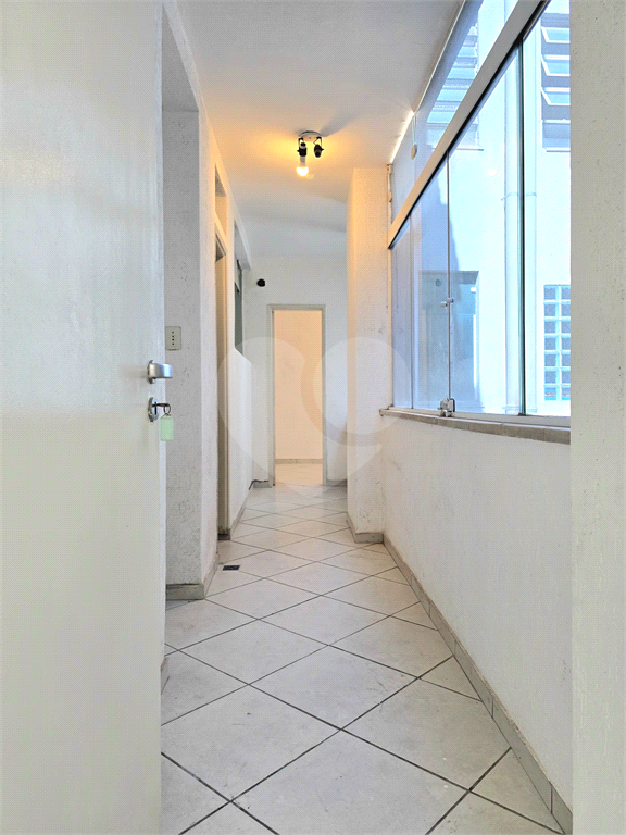 Sala comercial para aluguel com 4 salas 2 banheiros NO PARAISO 