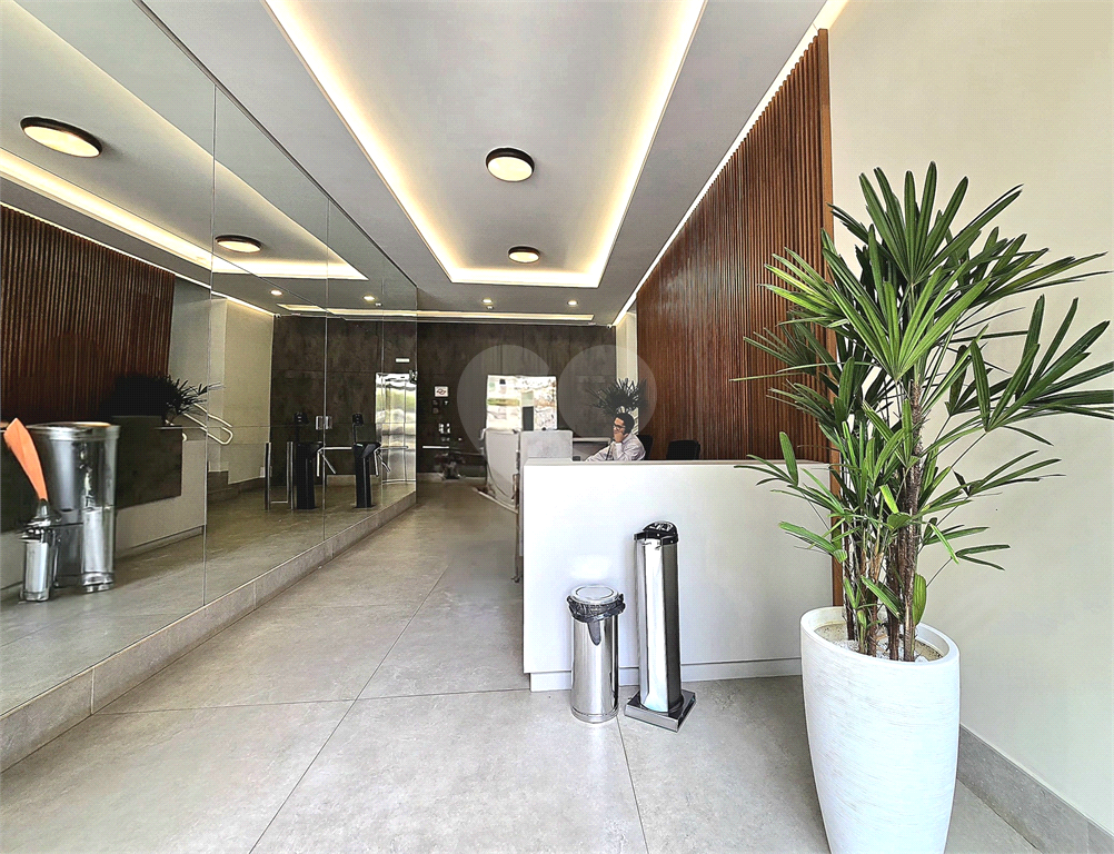 Sala comercial para aluguel com 4 salas 2 banheiros NO PARAISO 
