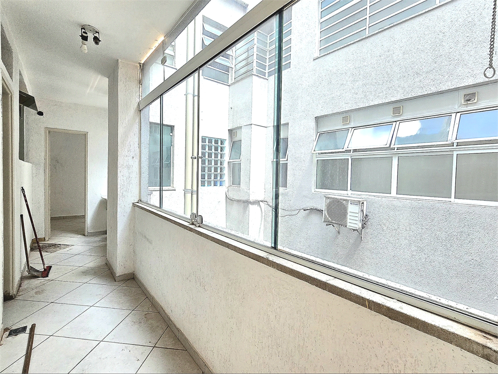 Sala comercial para aluguel com 4 salas 2 banheiros NO PARAISO 