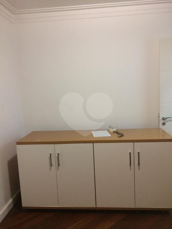 APARTAMENTO em TREMEMBÉ