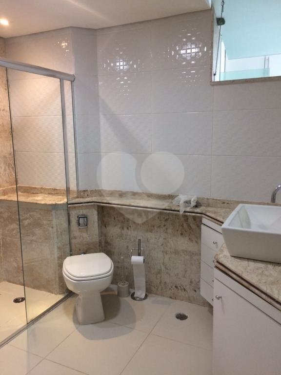 APARTAMENTO em TREMEMBÉ