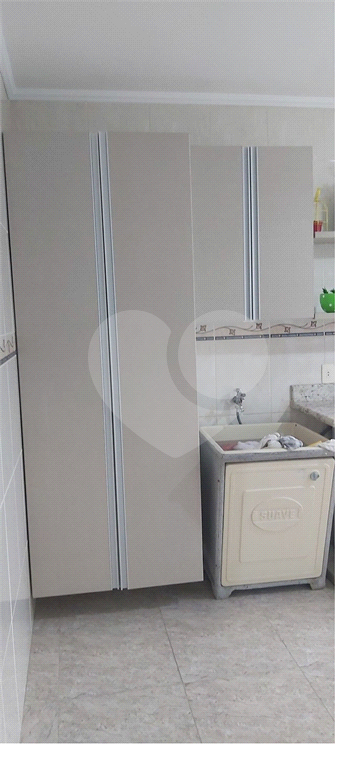 Sobrado à venda com 3 quartos, 240m² - Foto 11