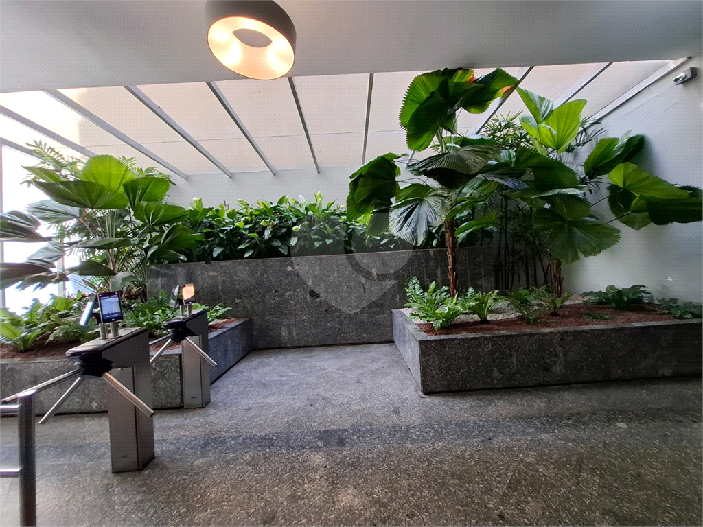 Edificio comercial,otima localização,com 2 vagas