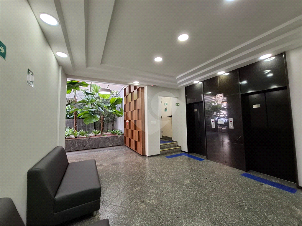 Edificio comercial,otima localização,com 2 vagas