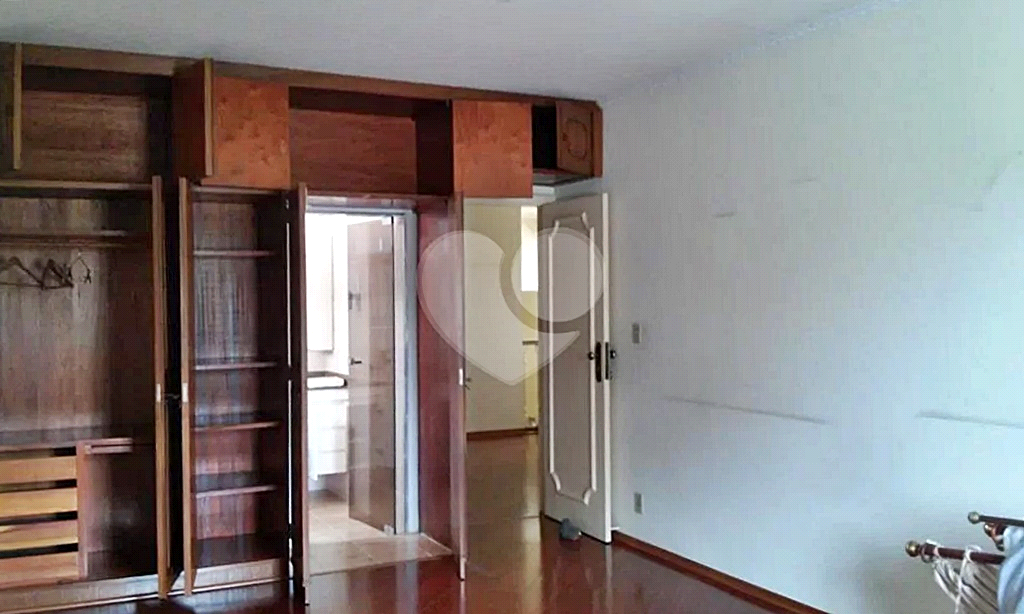 Sobrado à venda com 3 quartos, 500m² - Foto 12