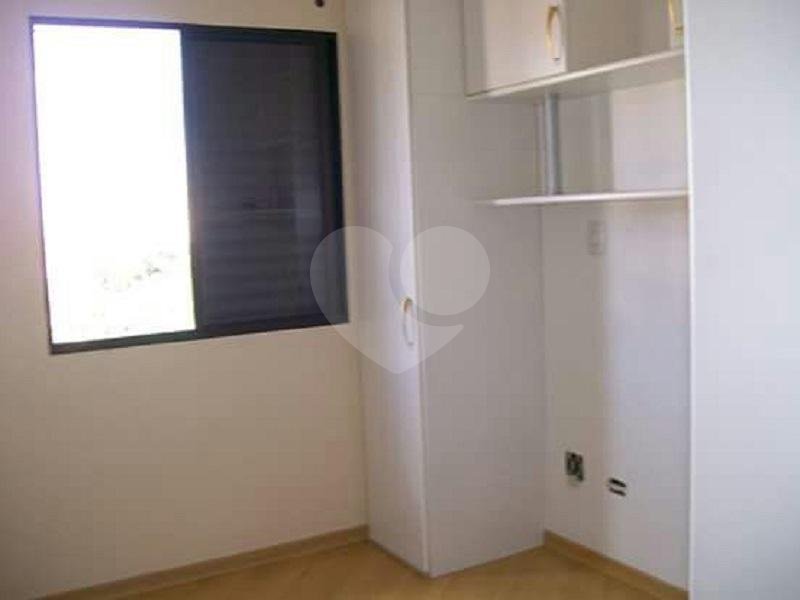 Apartamento à venda na Vila Amália com 3 dormitórios