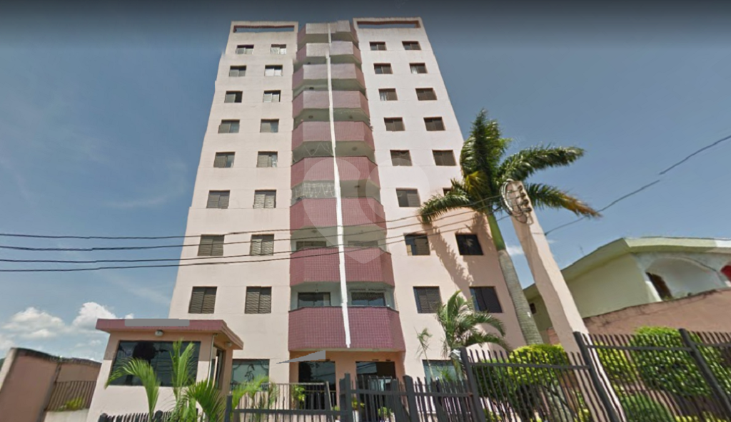 Apartamento à venda na Vila Amália com 3 dormitórios