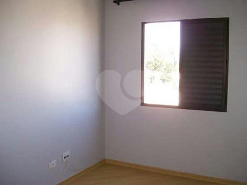 Apartamento à venda na Vila Amália com 3 dormitórios
