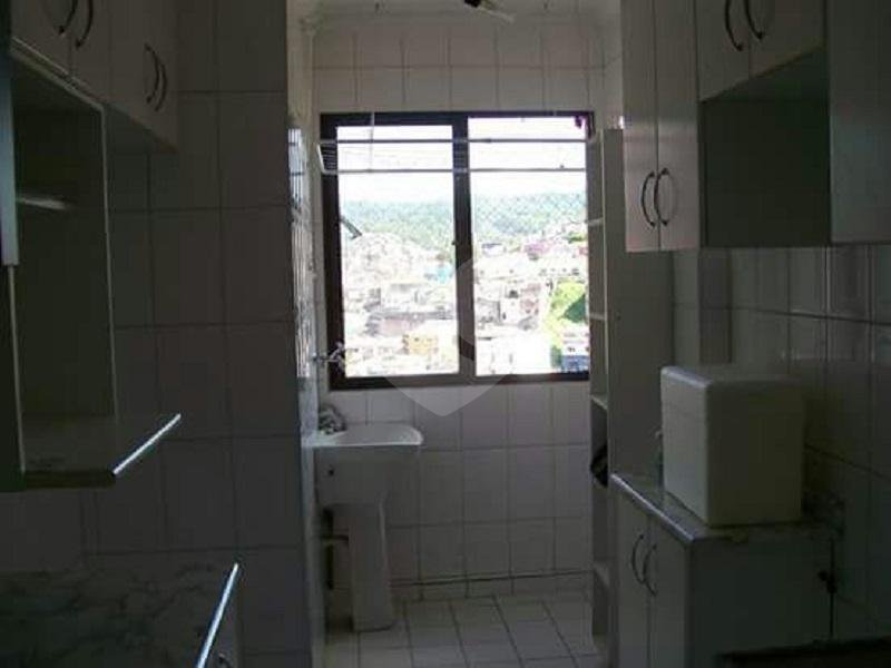 Apartamento à venda na Vila Amália com 3 dormitórios