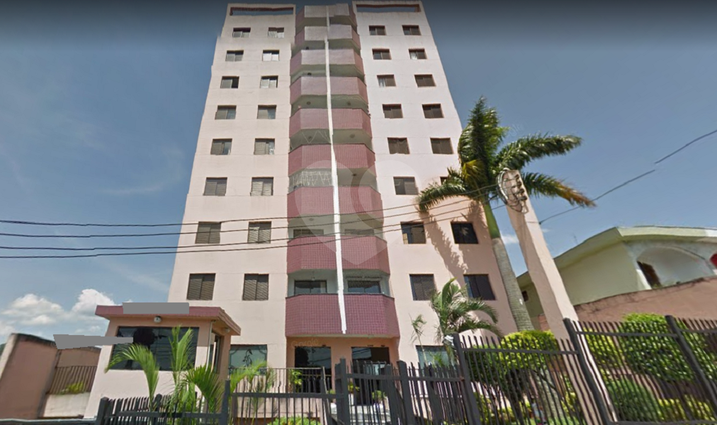 Apartamento à venda na Vila Amália com 3 dormitórios