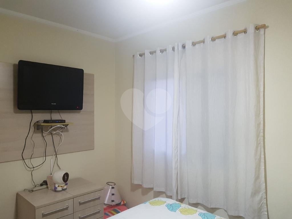 Excelente apartamento com dependência de empregada localizado a 10 minutos do metro Vila Matilde 