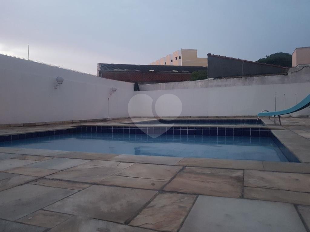 Excelente apartamento com dependência de empregada localizado a 10 minutos do metro Vila Matilde 