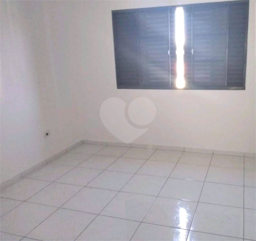 Sobrado à venda com 2 quartos, 100m² - Foto 16