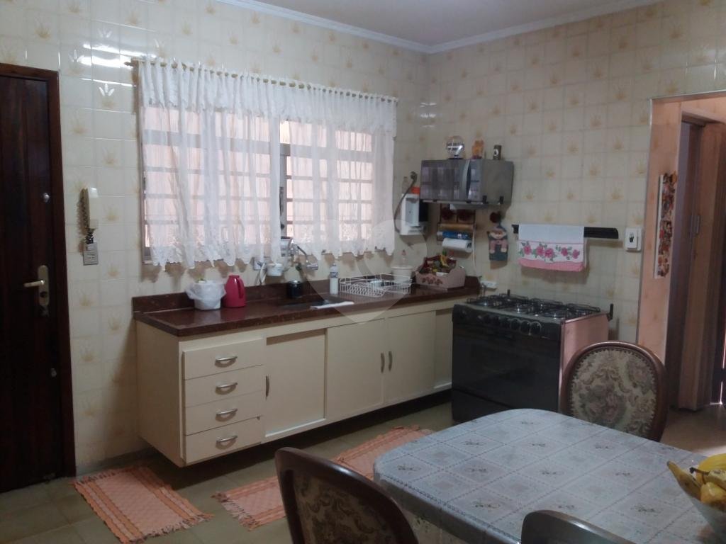 Sobrado à venda com 3 quartos, 138m² - Foto 6