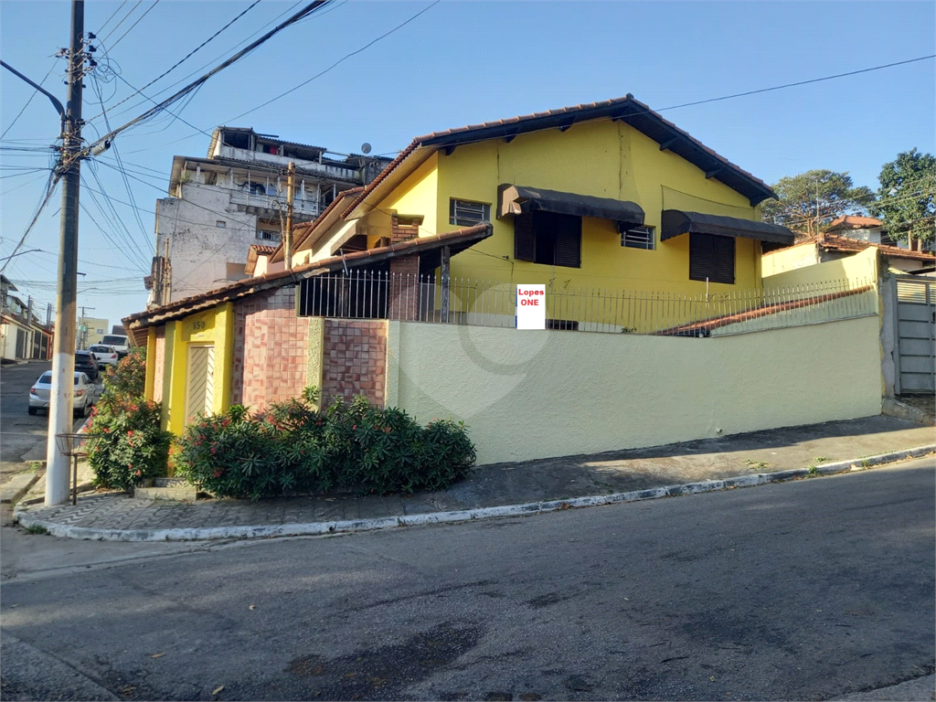 Sobrado no Jd. Virginia Bianca 3 quartos 1 suíte 
