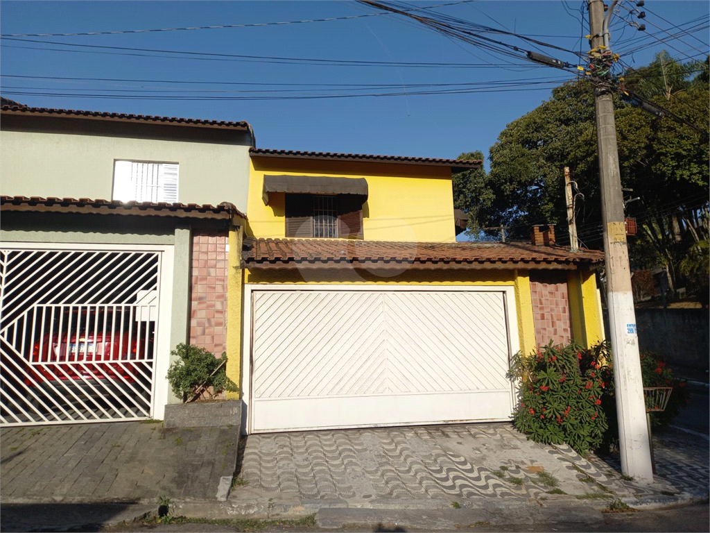 Sobrado no Jd. Virginia Bianca 3 quartos 1 suíte 