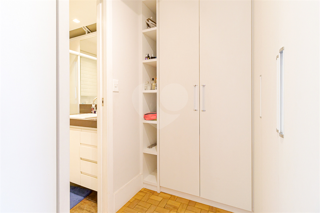 Apartamento reformado em Santa Cecilia - 111m² com 3 quartos