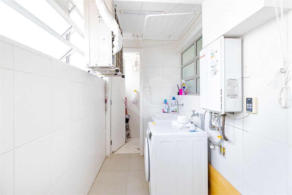 Apartamento reformado em Santa Cecilia - 111m² com 3 quartos