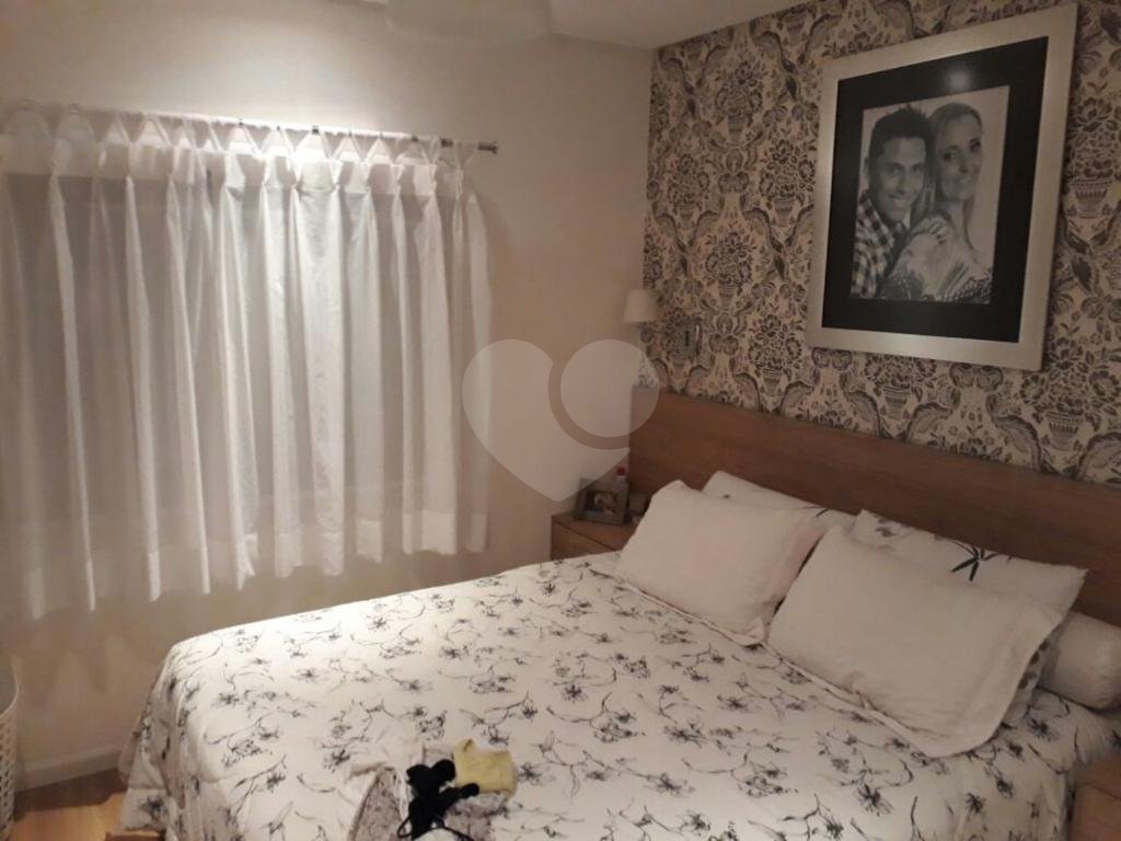 Apartamento reformado à venda em Santana! 