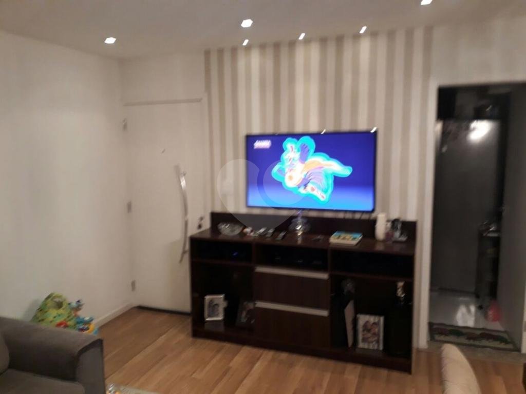 Apartamento reformado à venda em Santana! 