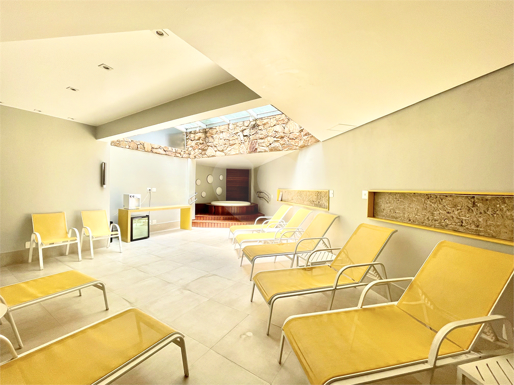 APARTAMENTO em VILA MARIANA
